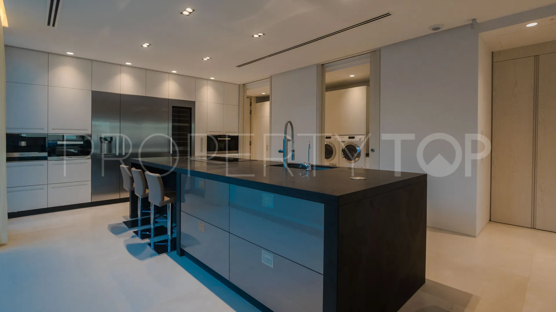 La Quinta, villa con 6 dormitorios en venta