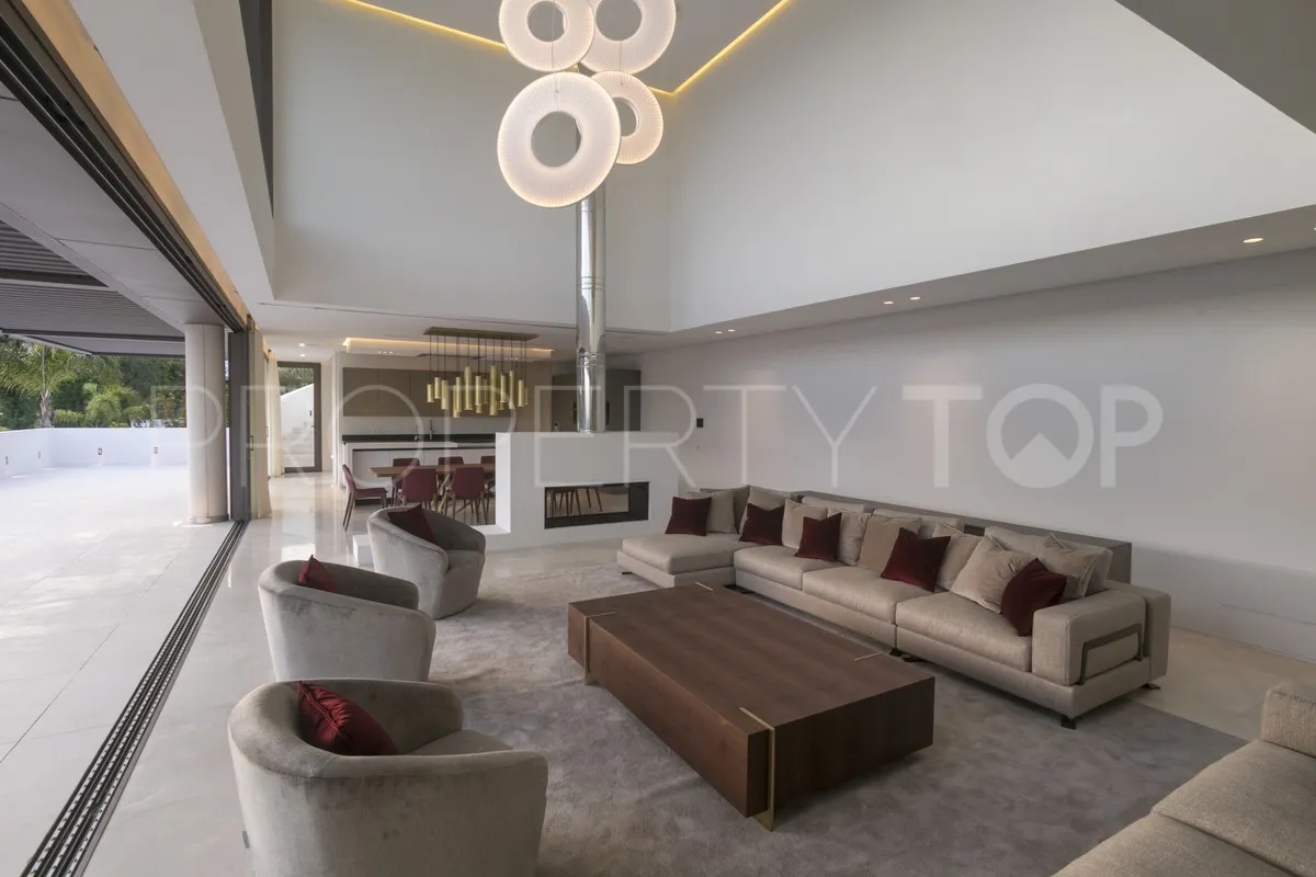 Se vende villa en La Quinta