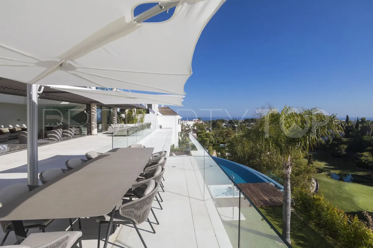 Se vende villa en La Quinta