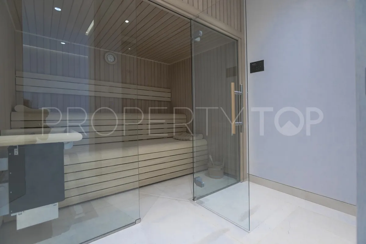 Se vende villa en La Quinta