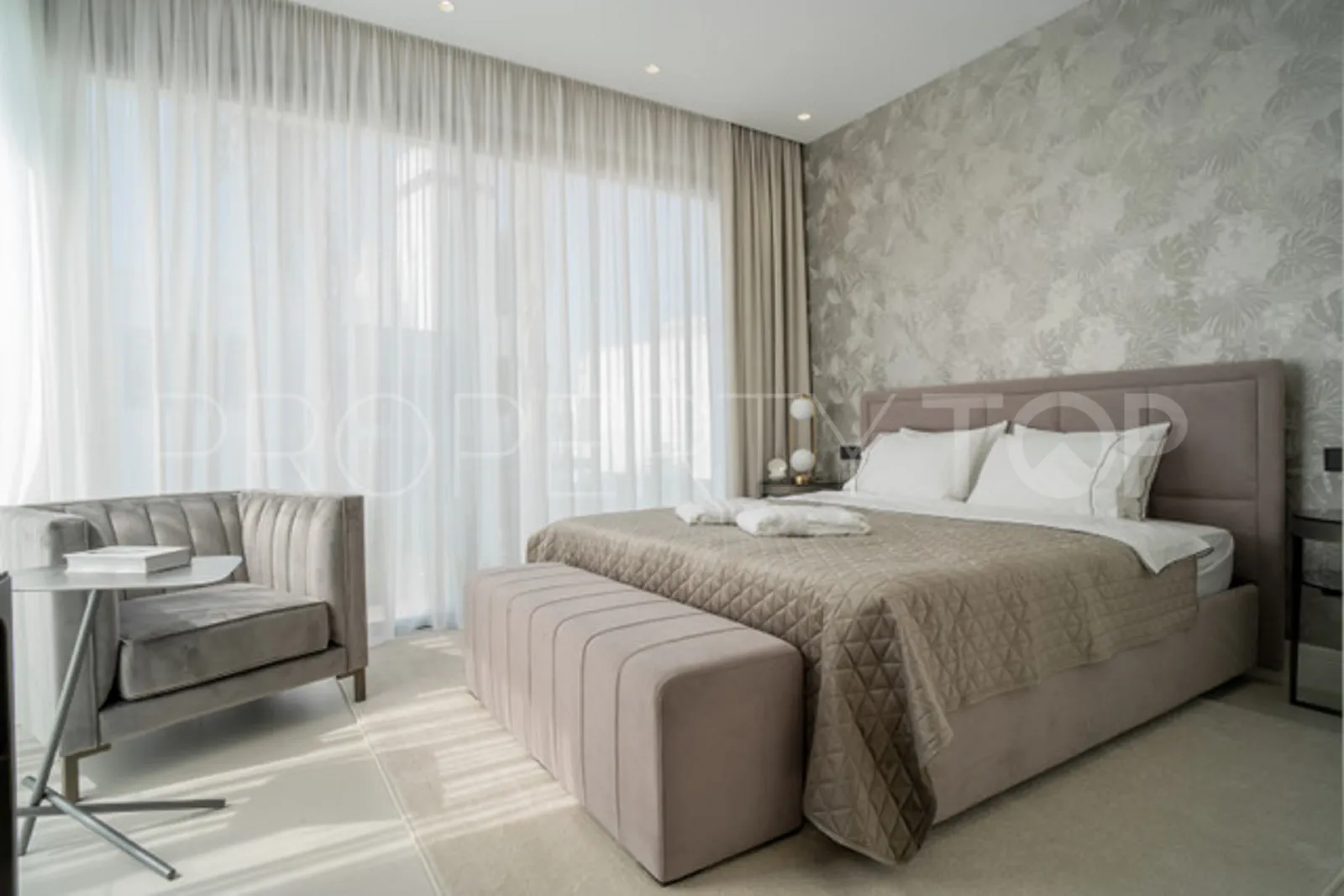 Villa en venta con 5 dormitorios en Marbella Golden Mile