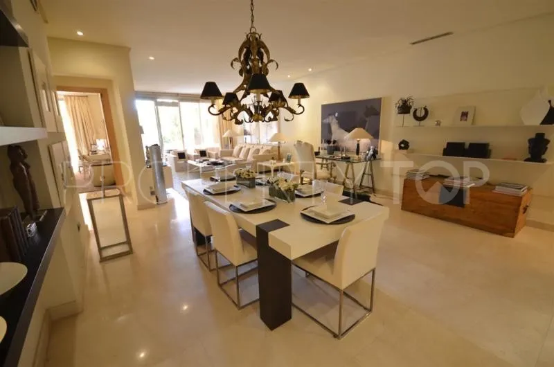 Comprar apartamento planta baja en Mansion Club