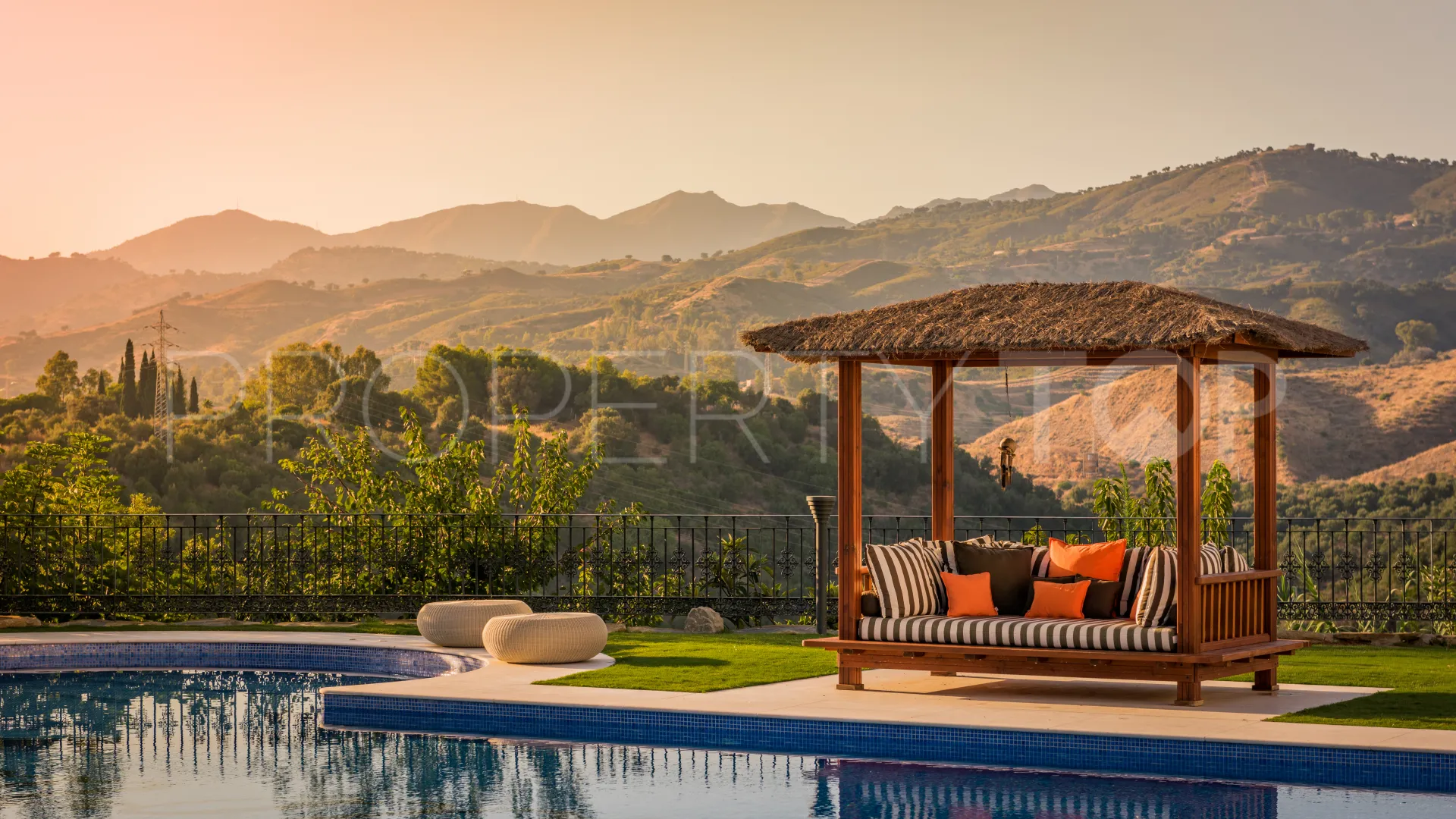Hacienda las Chapas, villa en venta con 7 dormitorios