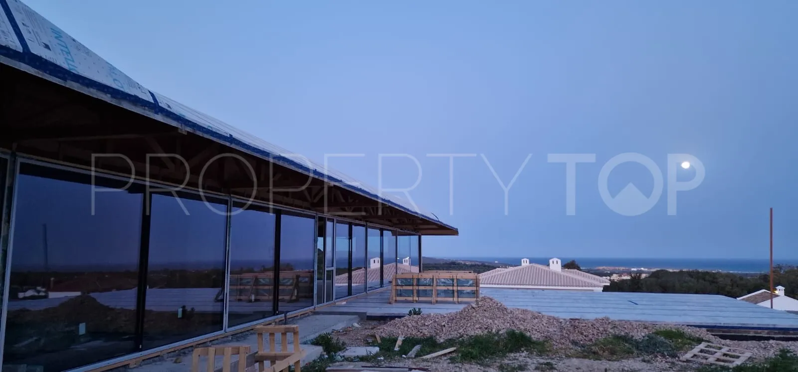 Villa for sale in La Reserva