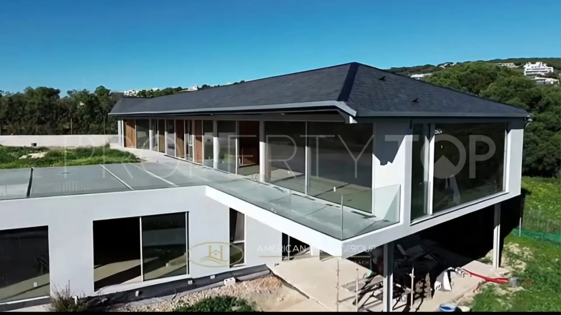 Villa for sale in La Reserva