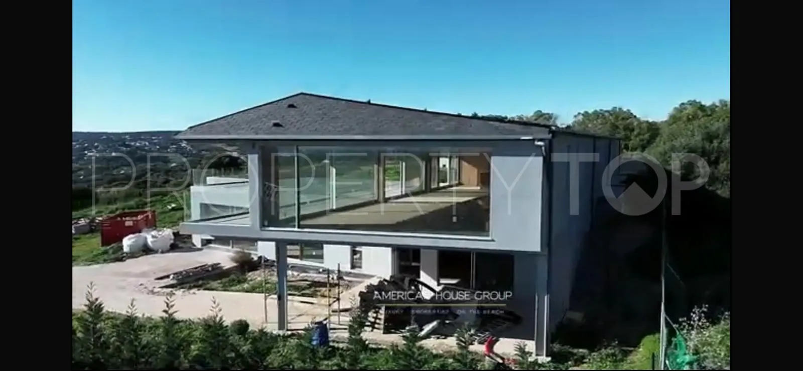 Villa for sale in La Reserva