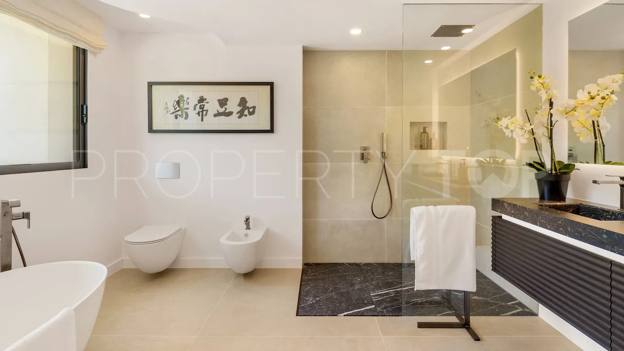 Rocio de Nagüeles 5 bedrooms villa for sale
