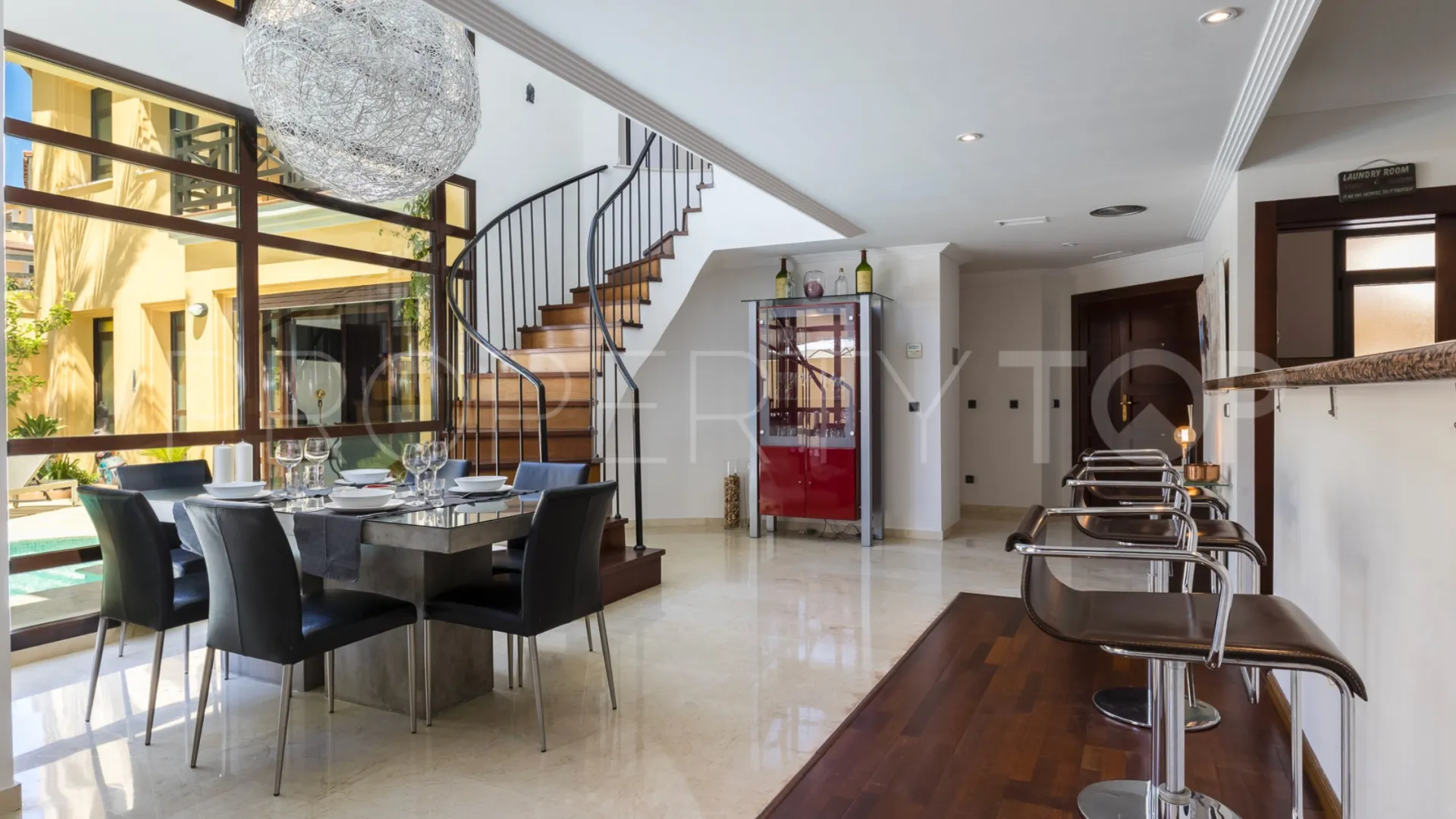 4 bedrooms Bahia de Banus villa for sale