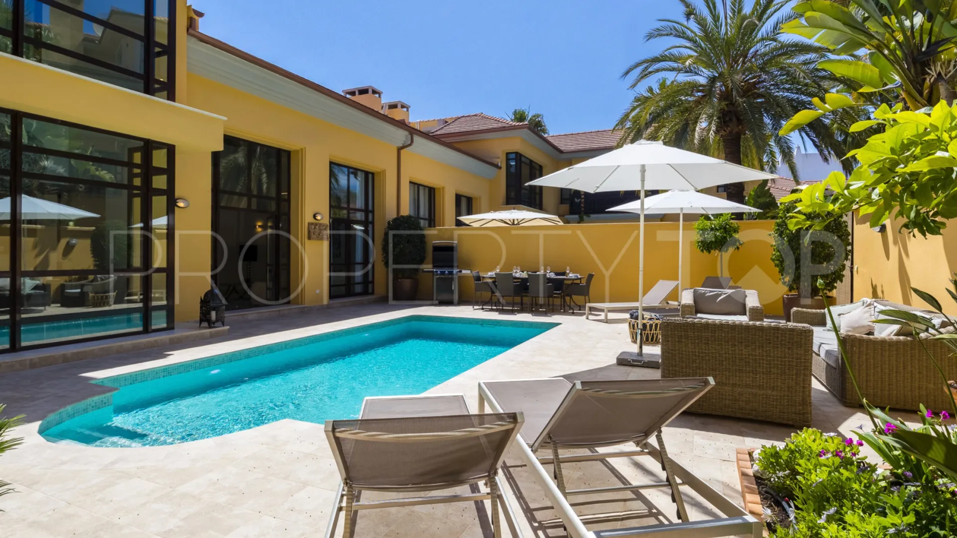 4 bedrooms Bahia de Banus villa for sale