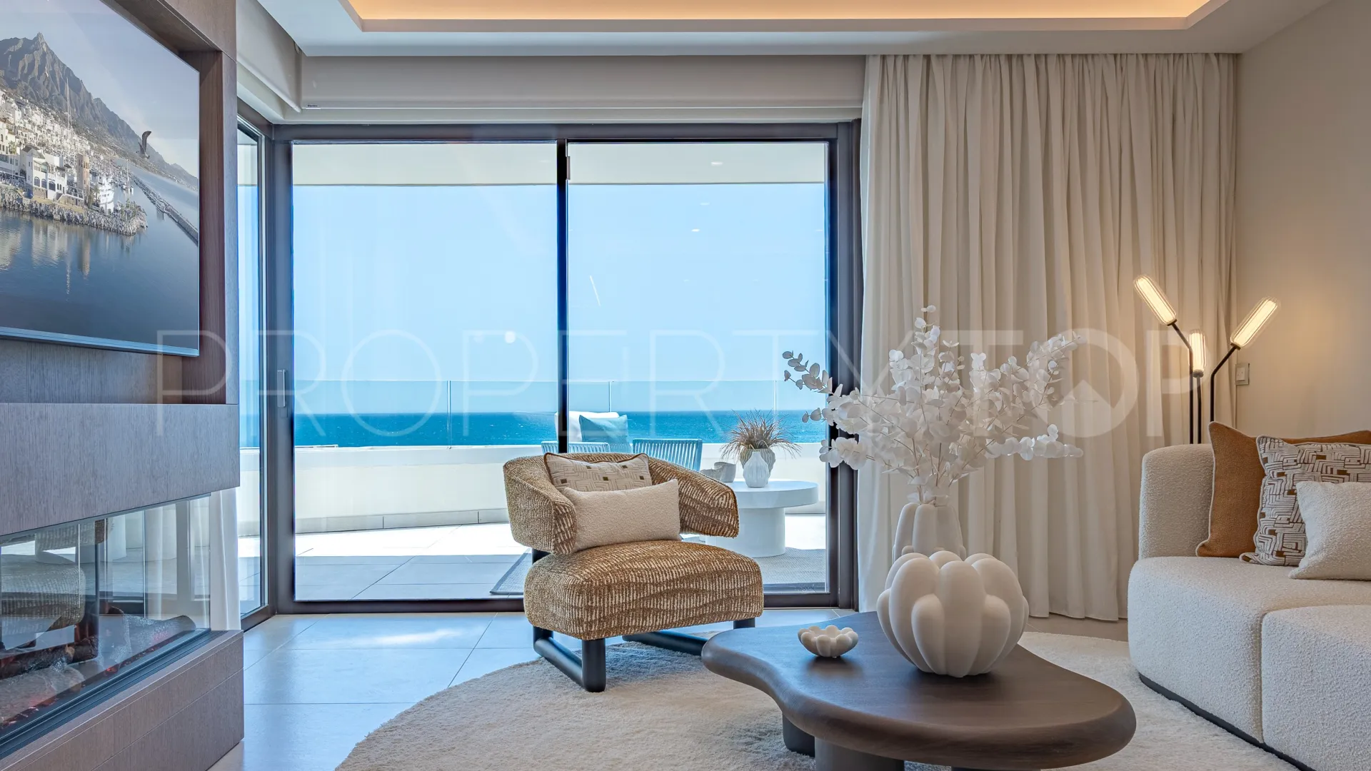 Apartamento con 2 dormitorios en venta en Velaya