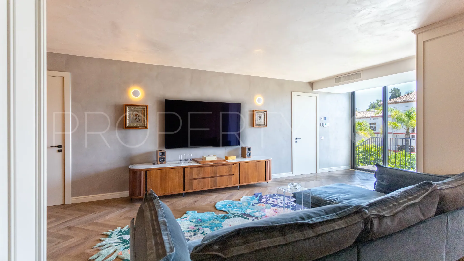 5 bedrooms Beach Side New Golden Mile villa for sale