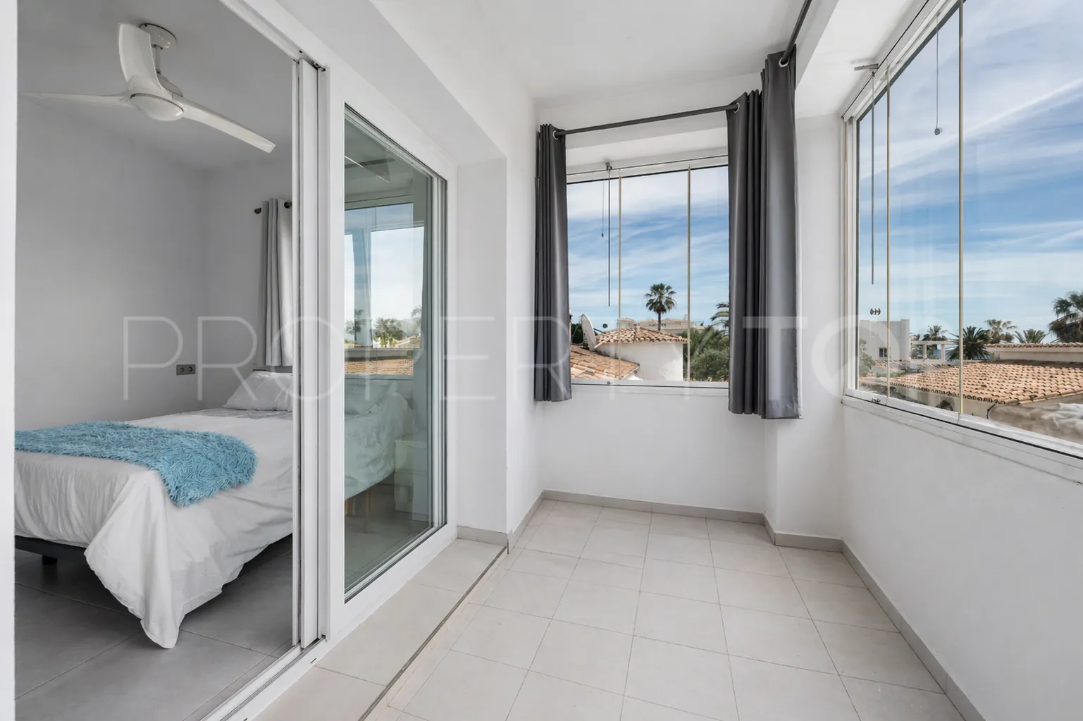 3 bedrooms villa in Beach Side New Golden Mile for sale