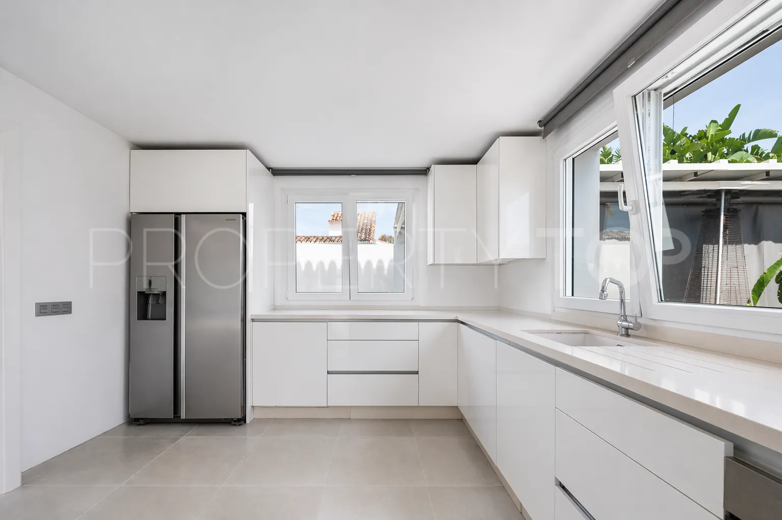 3 bedrooms villa in Beach Side New Golden Mile for sale