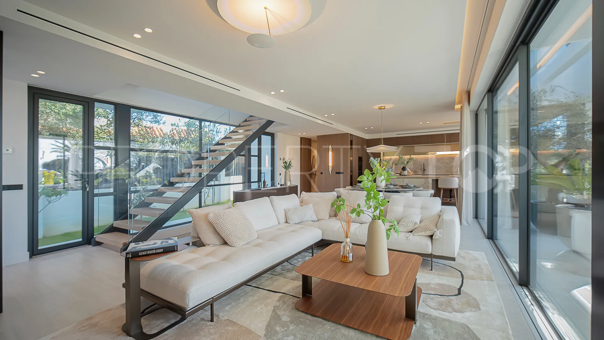 4 bedrooms villa in Marbella East for sale