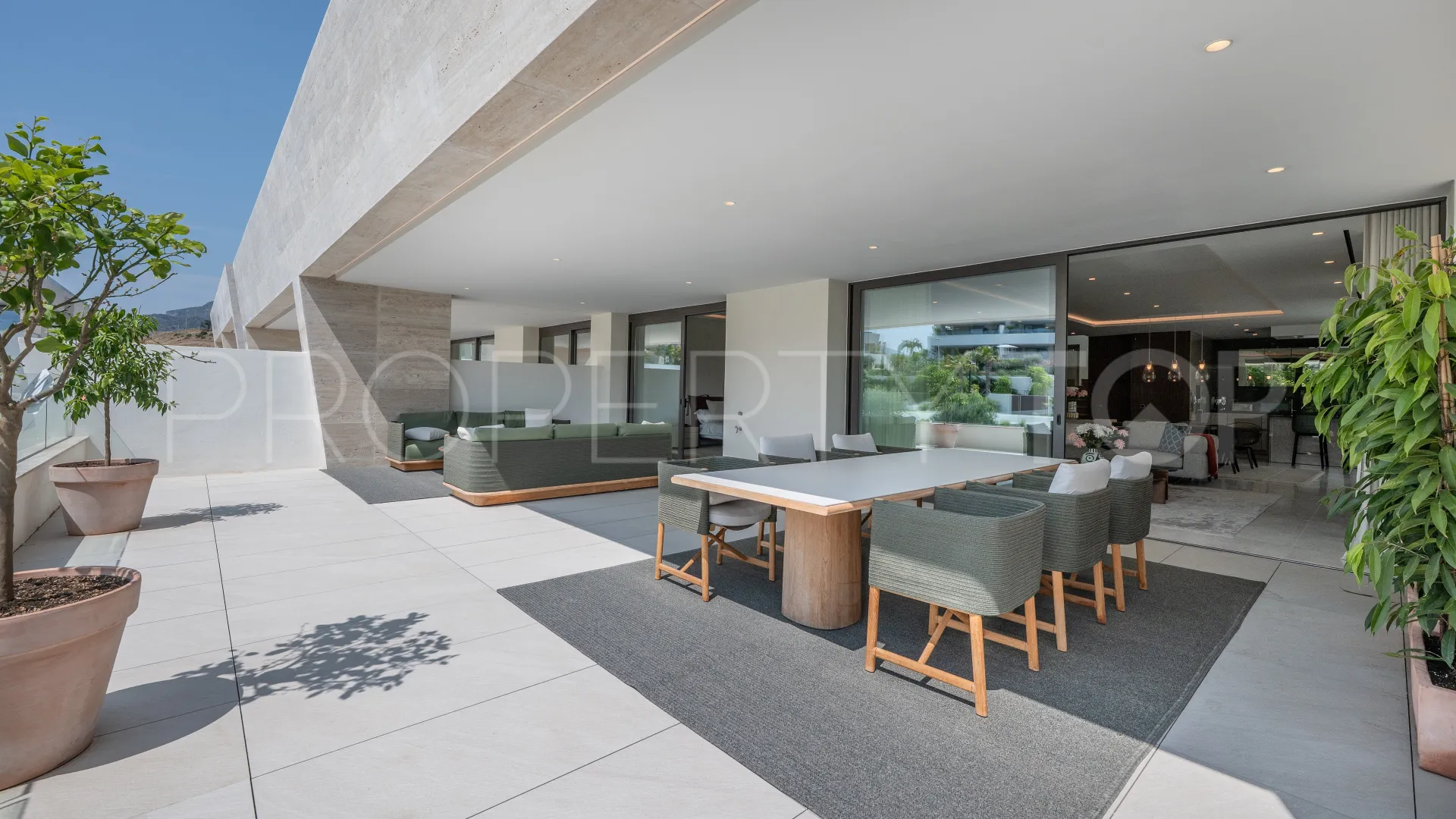 Atico duplex en venta de 3 dormitorios en Epic Marbella