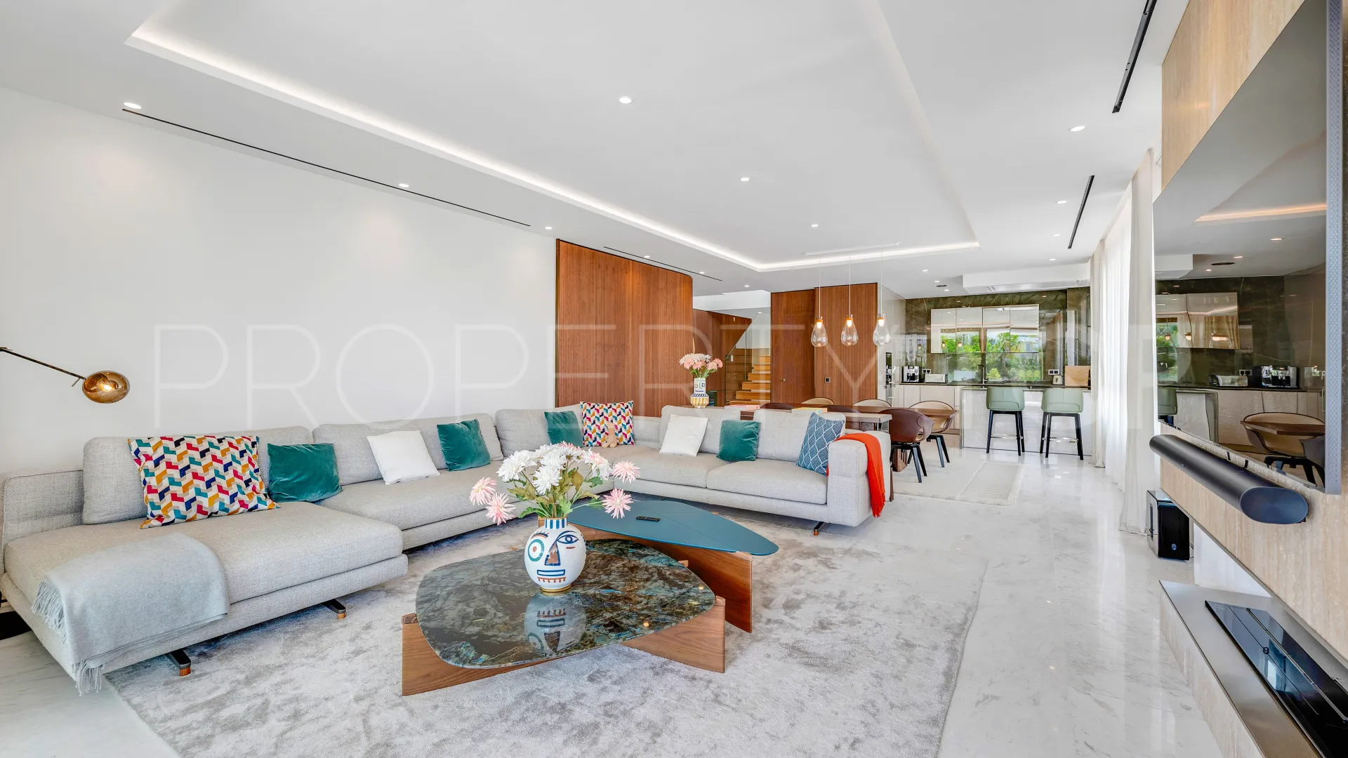 Atico duplex en venta de 3 dormitorios en Epic Marbella