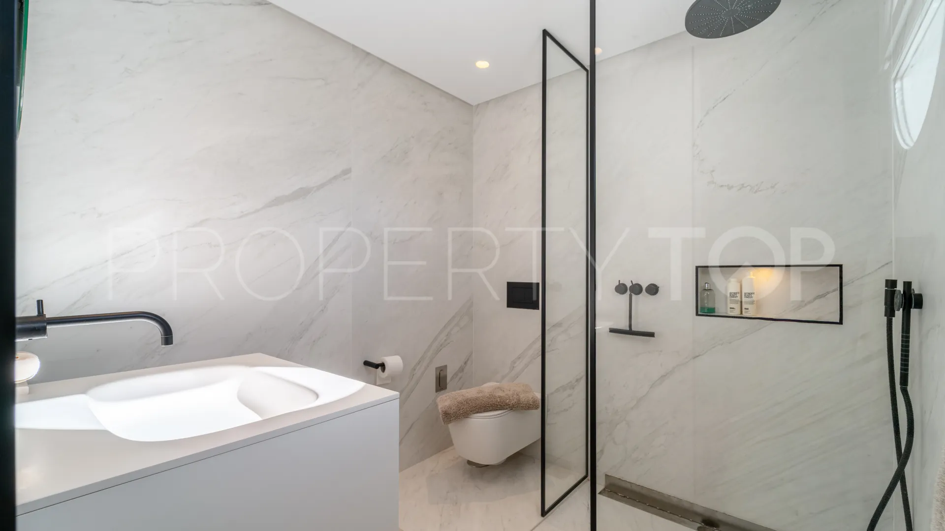 Duplex penthouse with 3 bedrooms for sale in Monte Paraiso