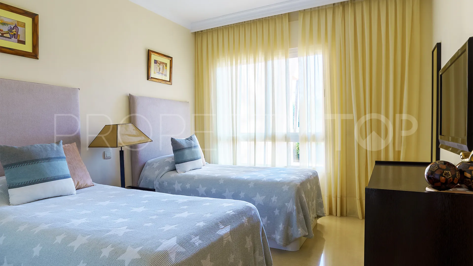 Buy El Embrujo Playa 2 bedrooms ground floor apartment