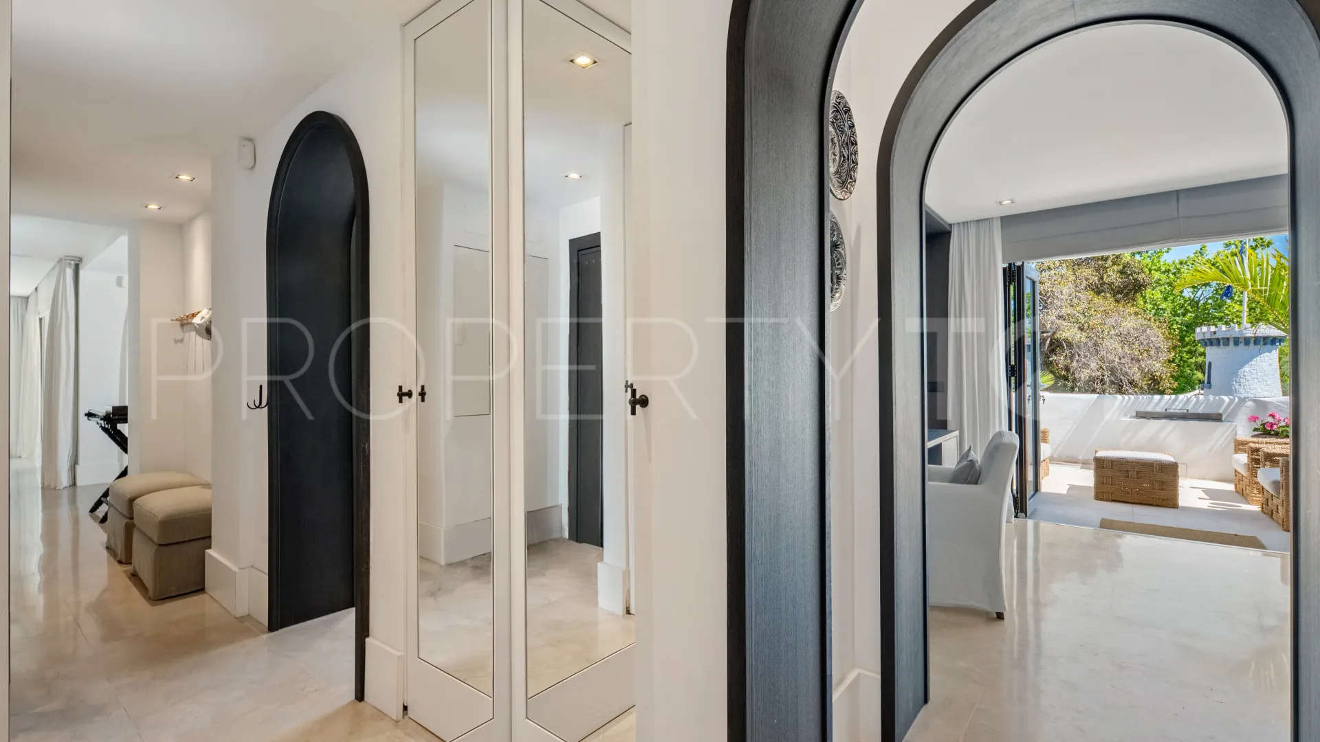 For sale apartment with 1 bedroom in Puente Romano