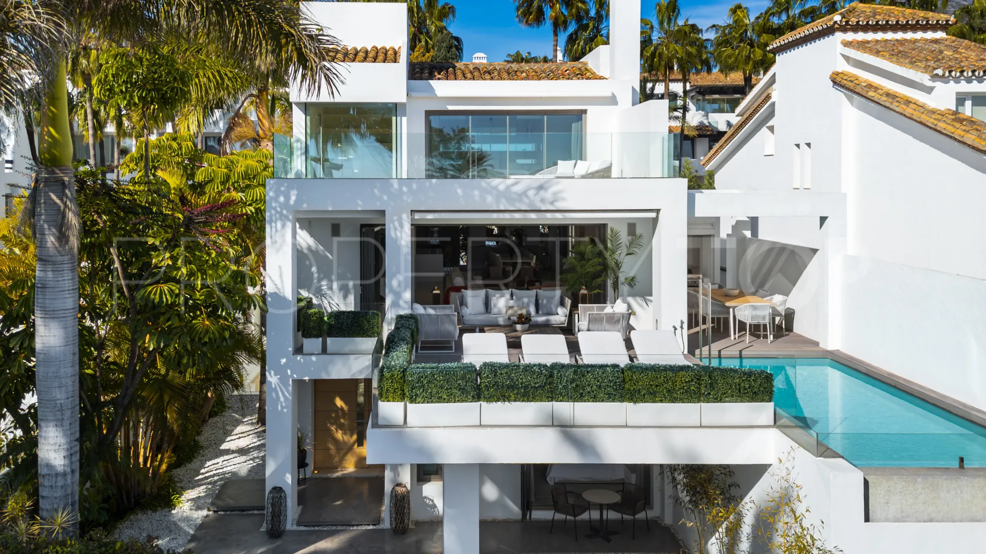 Puente Romano, villa pareada en venta