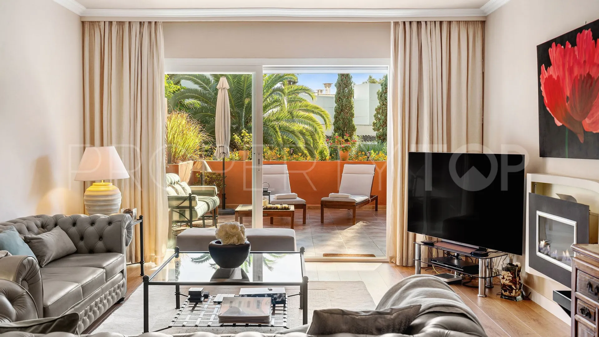 For sale ground floor apartment in El Embrujo Playa