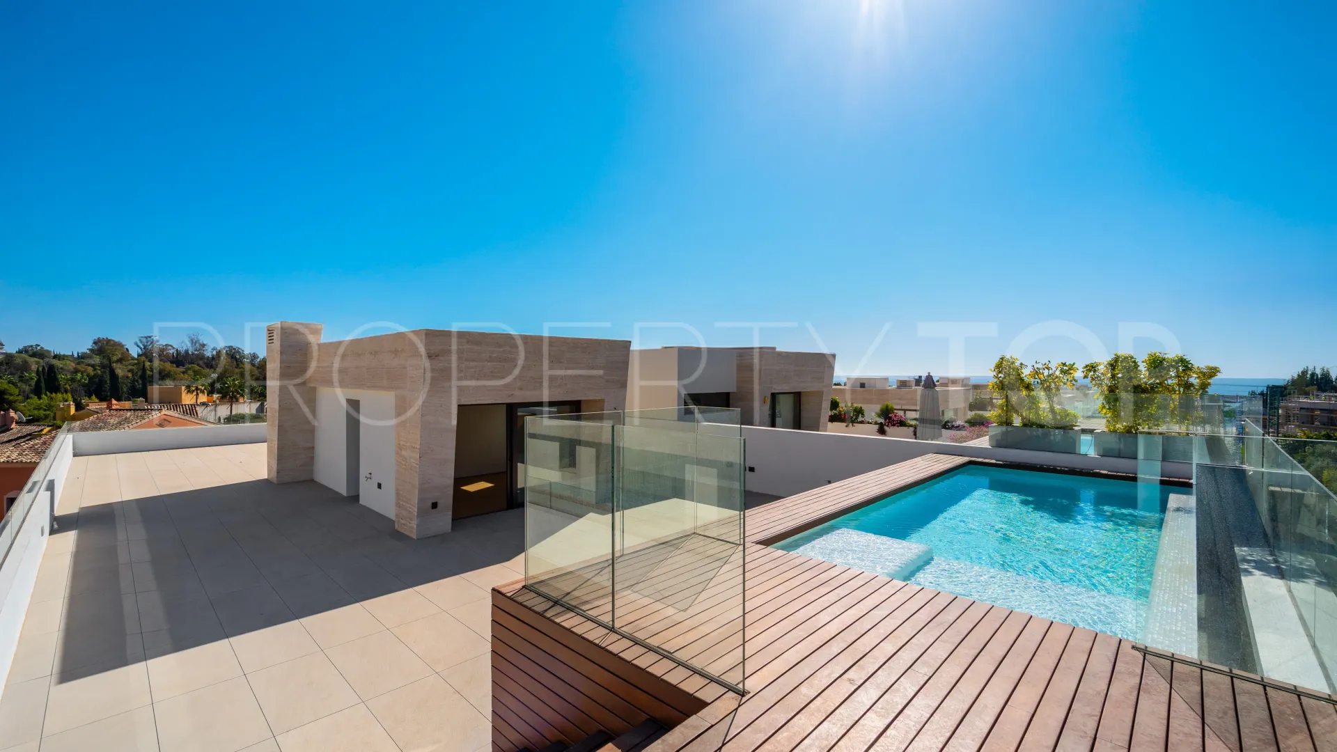 For sale duplex penthouse in Epic Marbella
