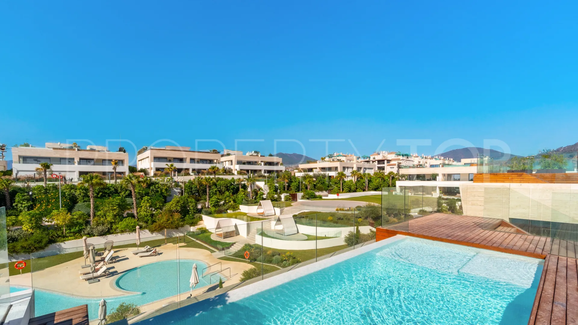 For sale duplex penthouse in Epic Marbella