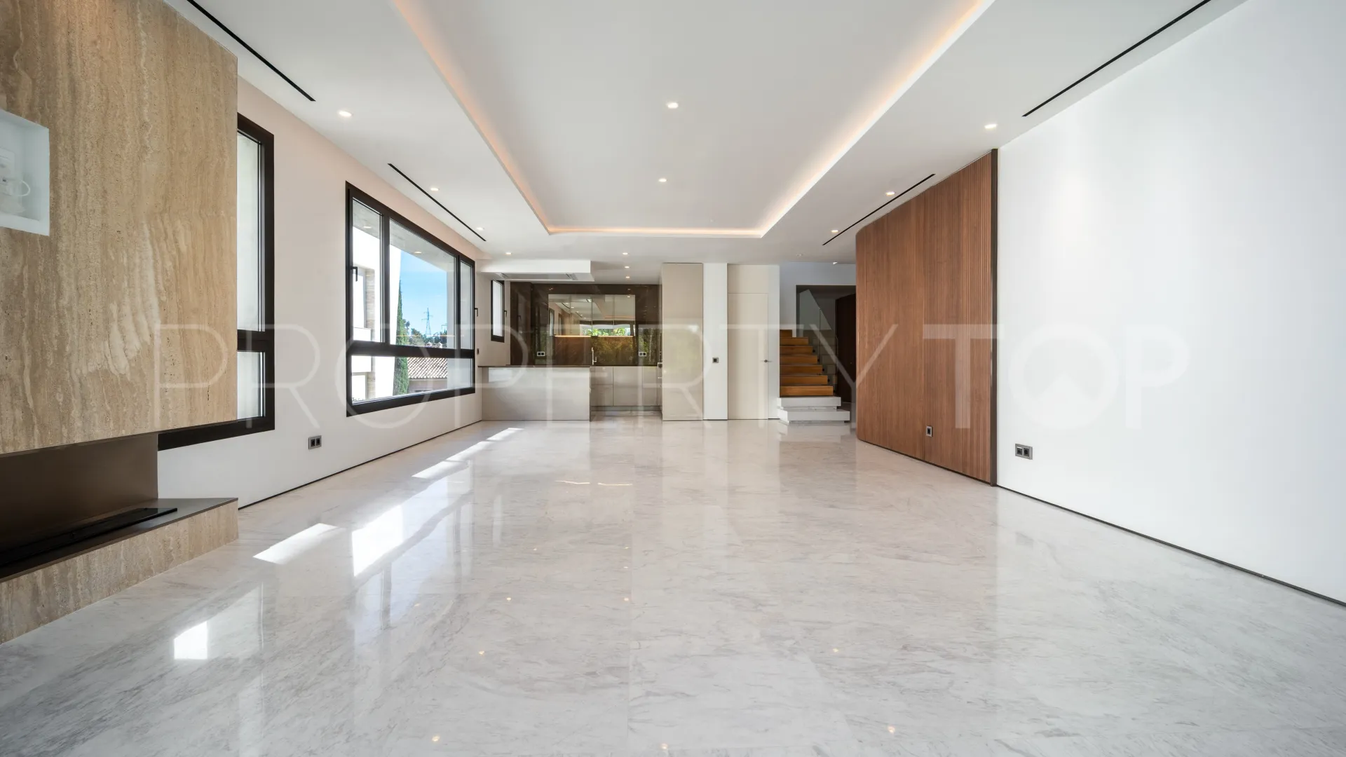 For sale duplex penthouse in Epic Marbella
