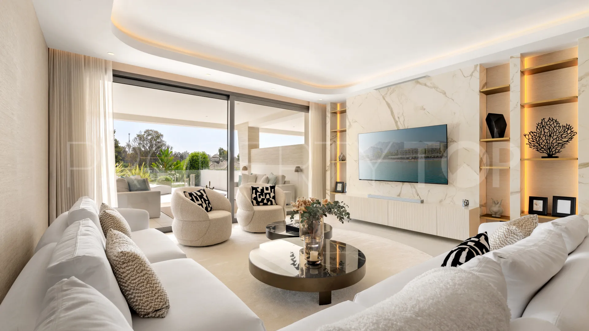 4 bedrooms Epic Marbella ground floor apartment for sale