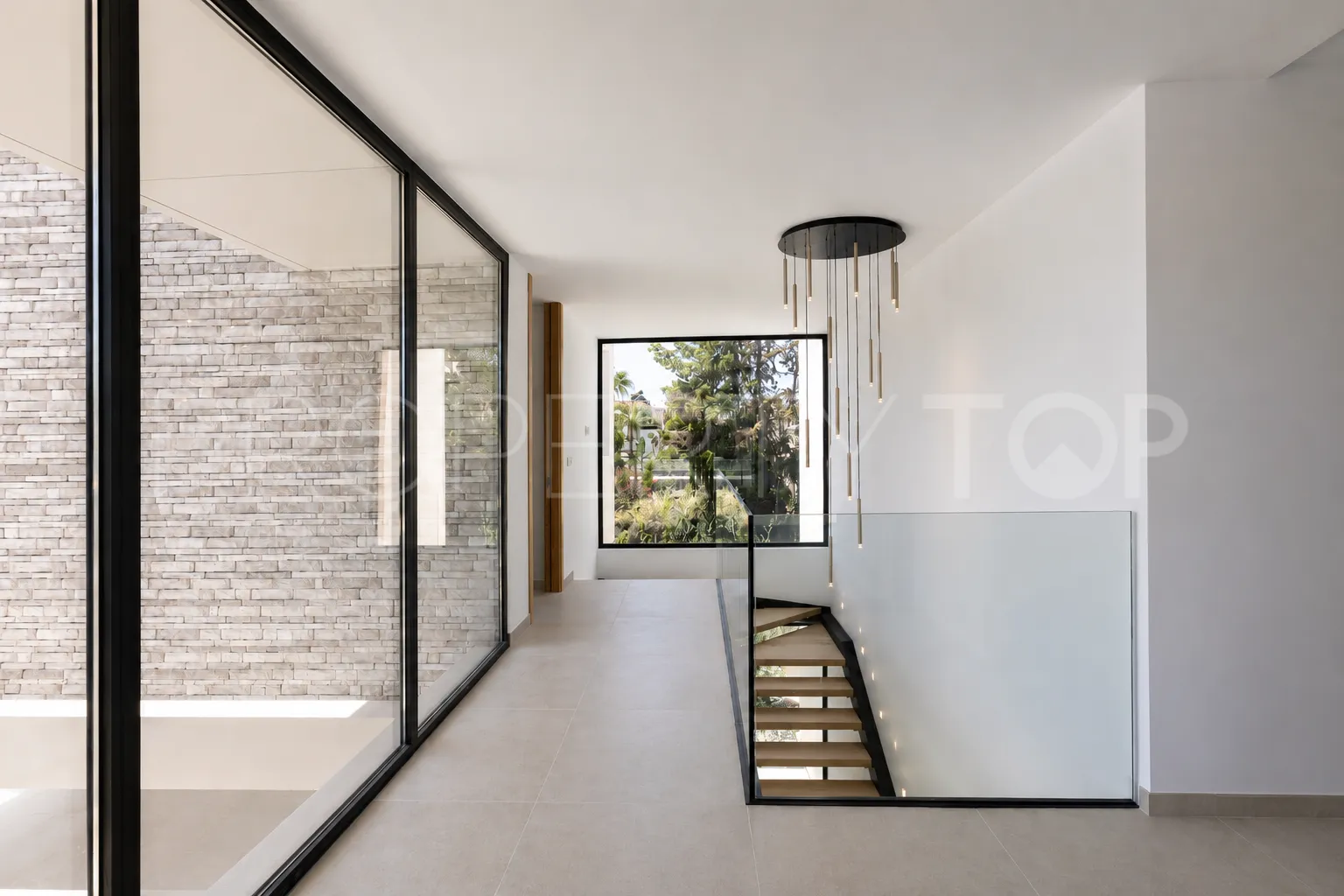 Villa con 8 dormitorios a la venta en Cortijo Blanco