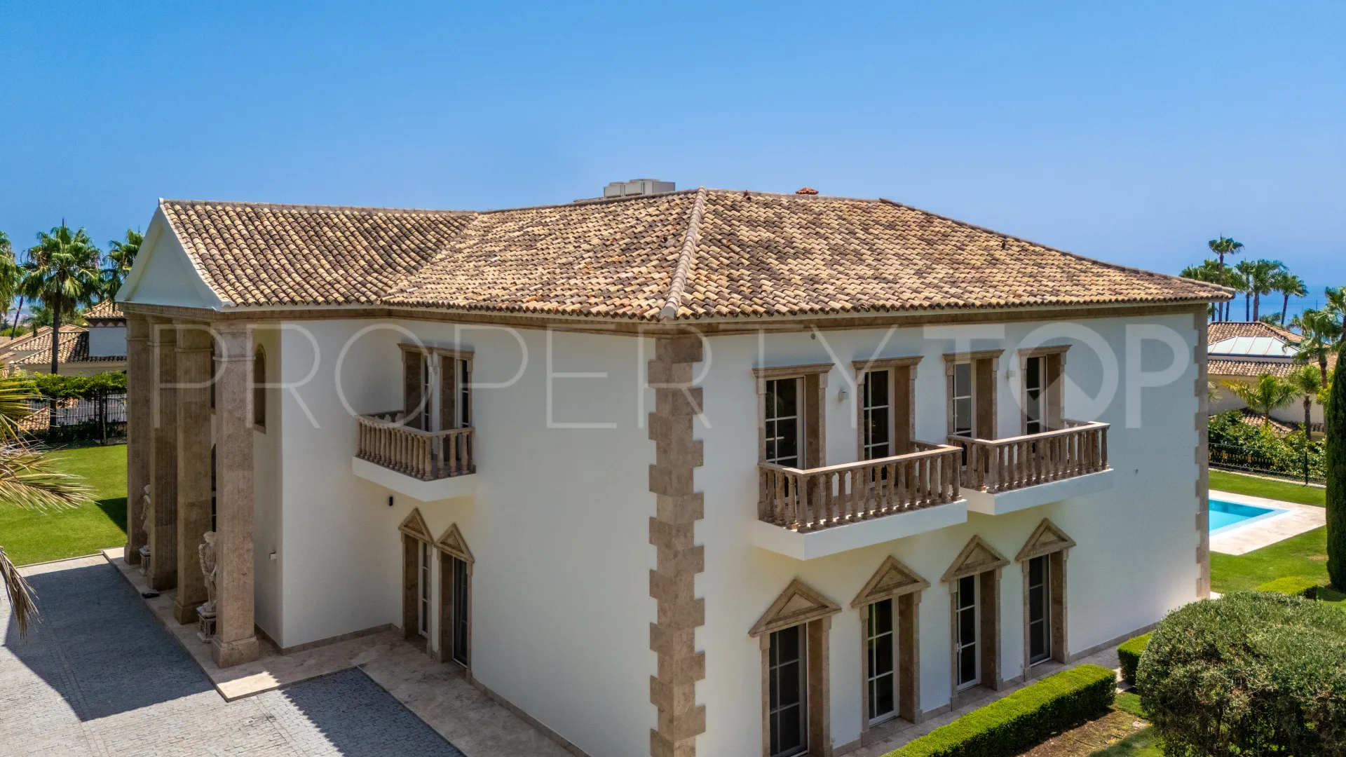 Villa a la venta en Sierra Blanca con 10 dormitorios