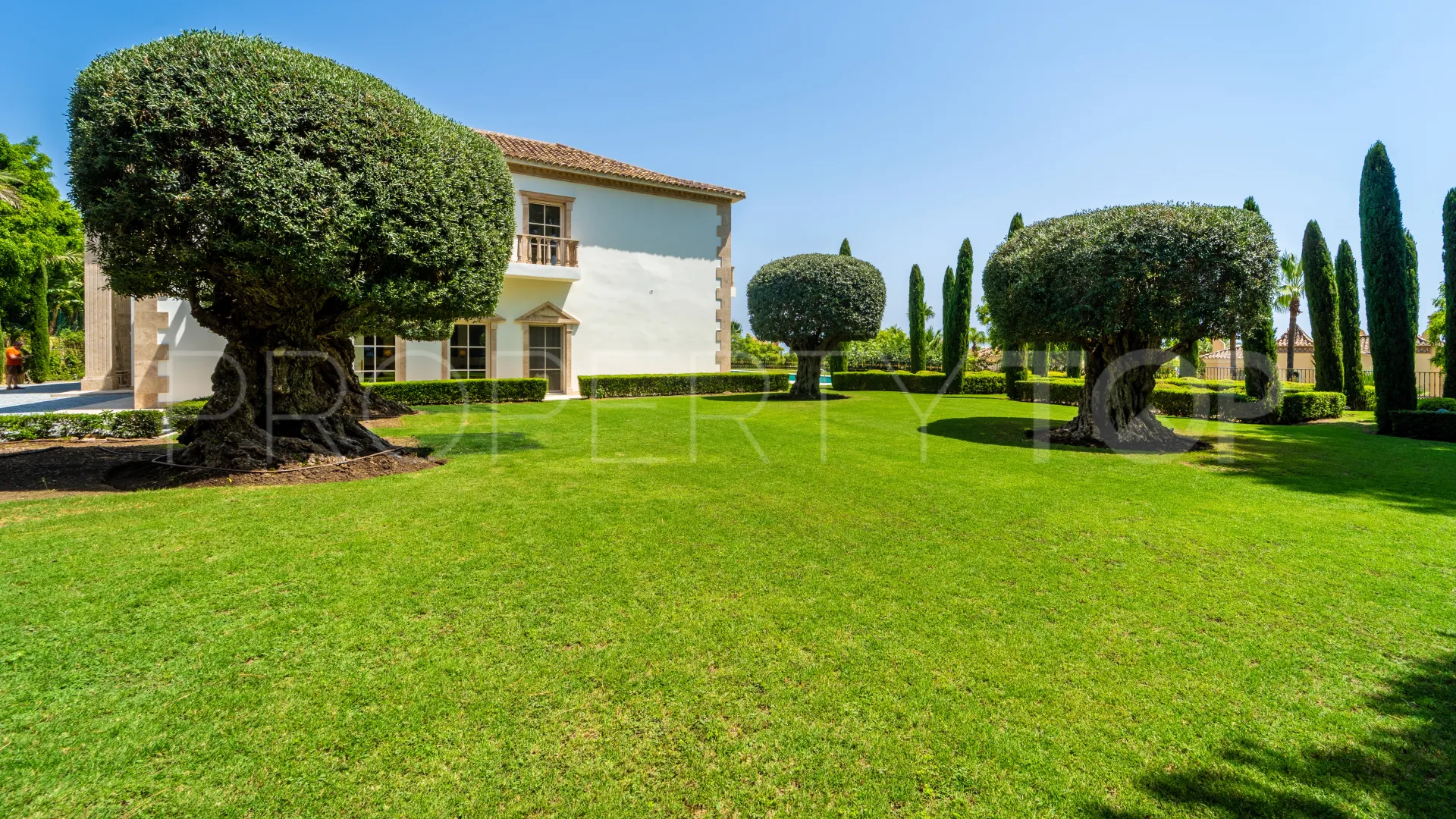 Villa a la venta en Sierra Blanca con 10 dormitorios