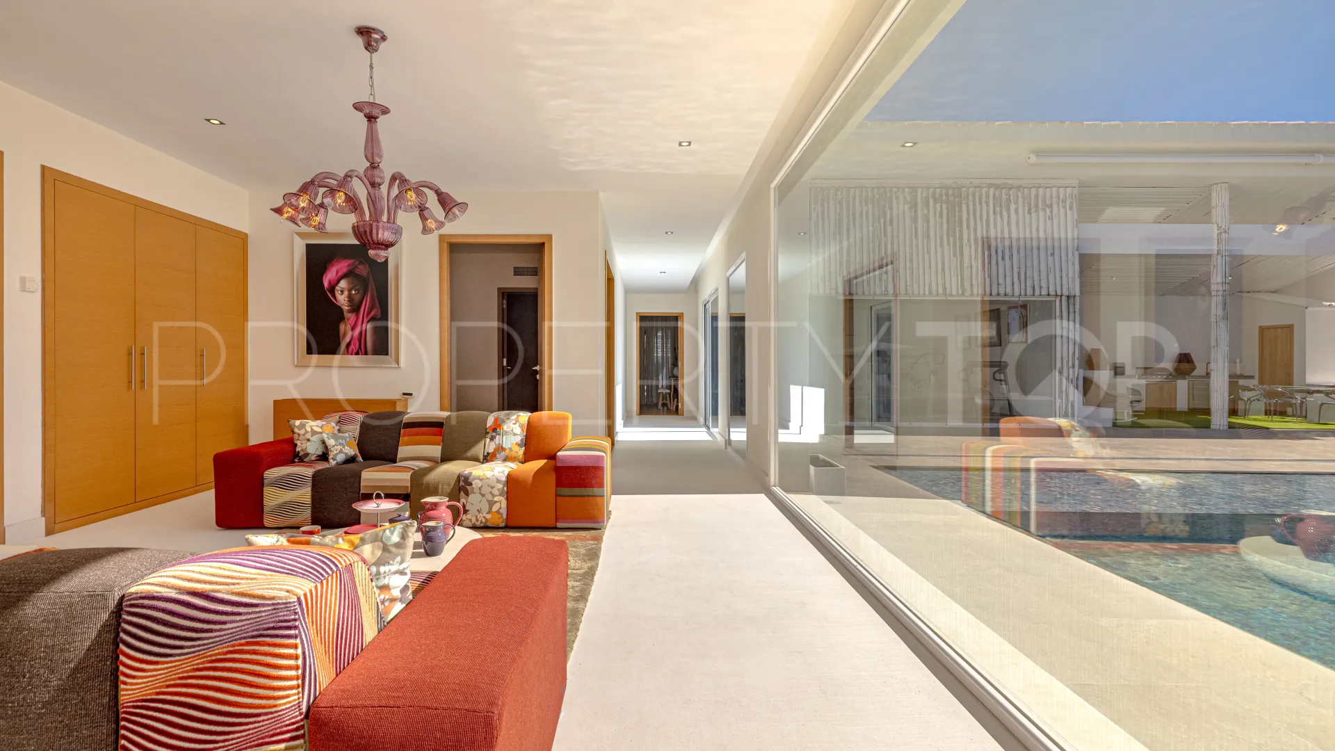 For sale villa with 7 bedrooms in Guadalmina Alta