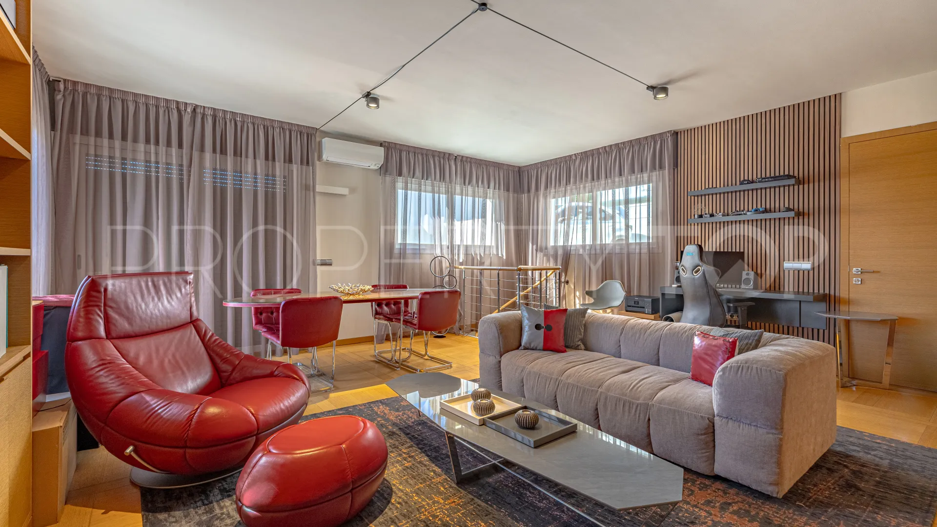 For sale villa with 7 bedrooms in Guadalmina Alta