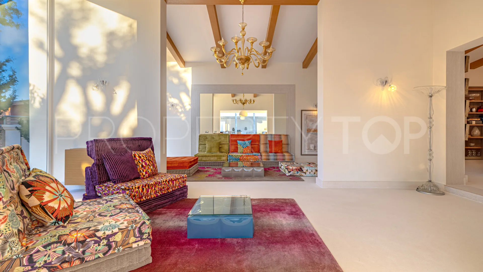 For sale villa with 7 bedrooms in Guadalmina Alta