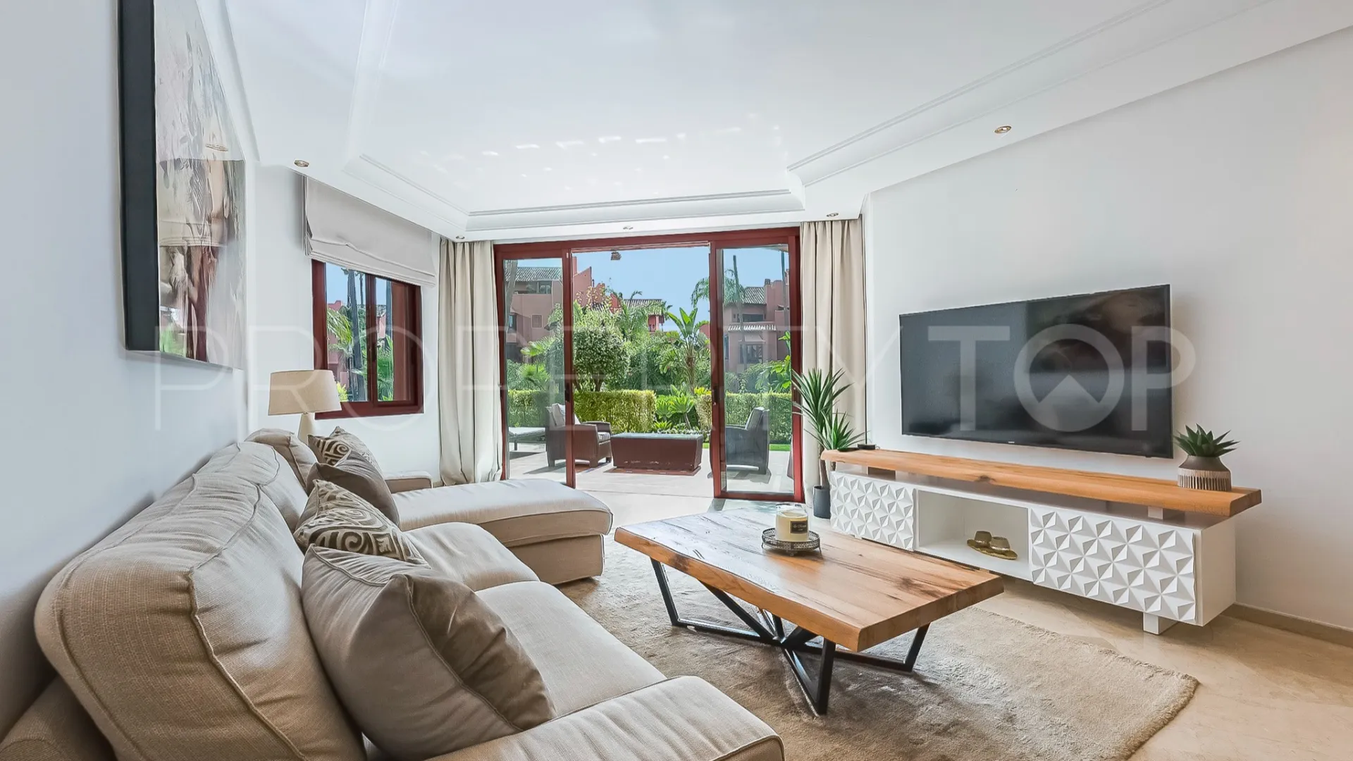 2 bedrooms ground floor apartment in Menara Beach for sale