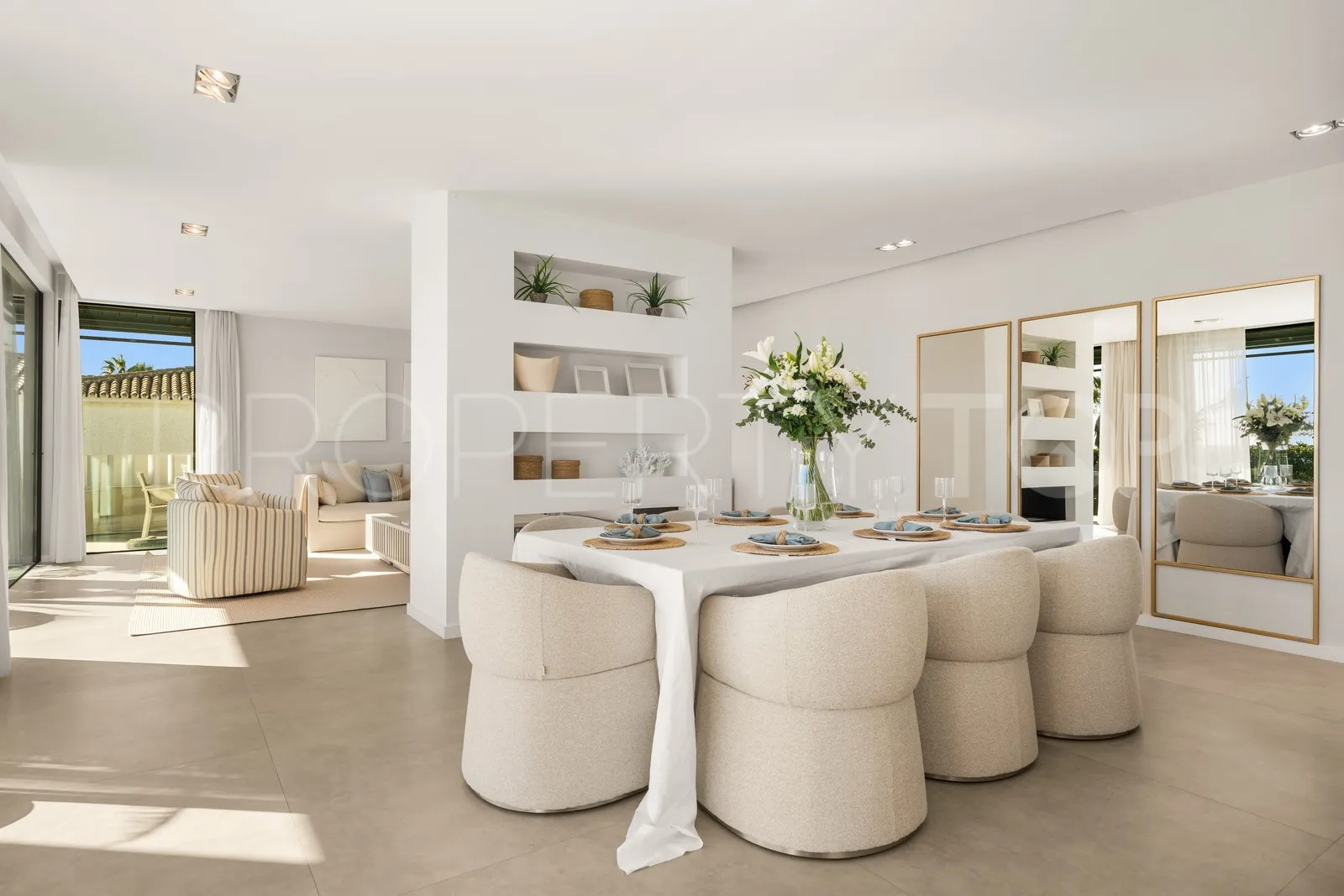 For sale Estepona East villa
