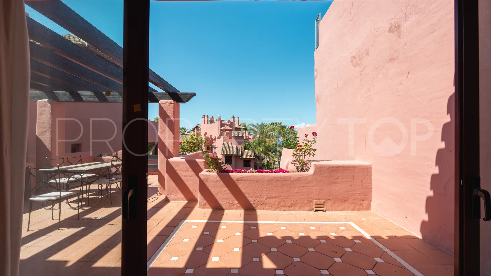 Duplex penthouse for sale in Menara Beach with 3 bedrooms