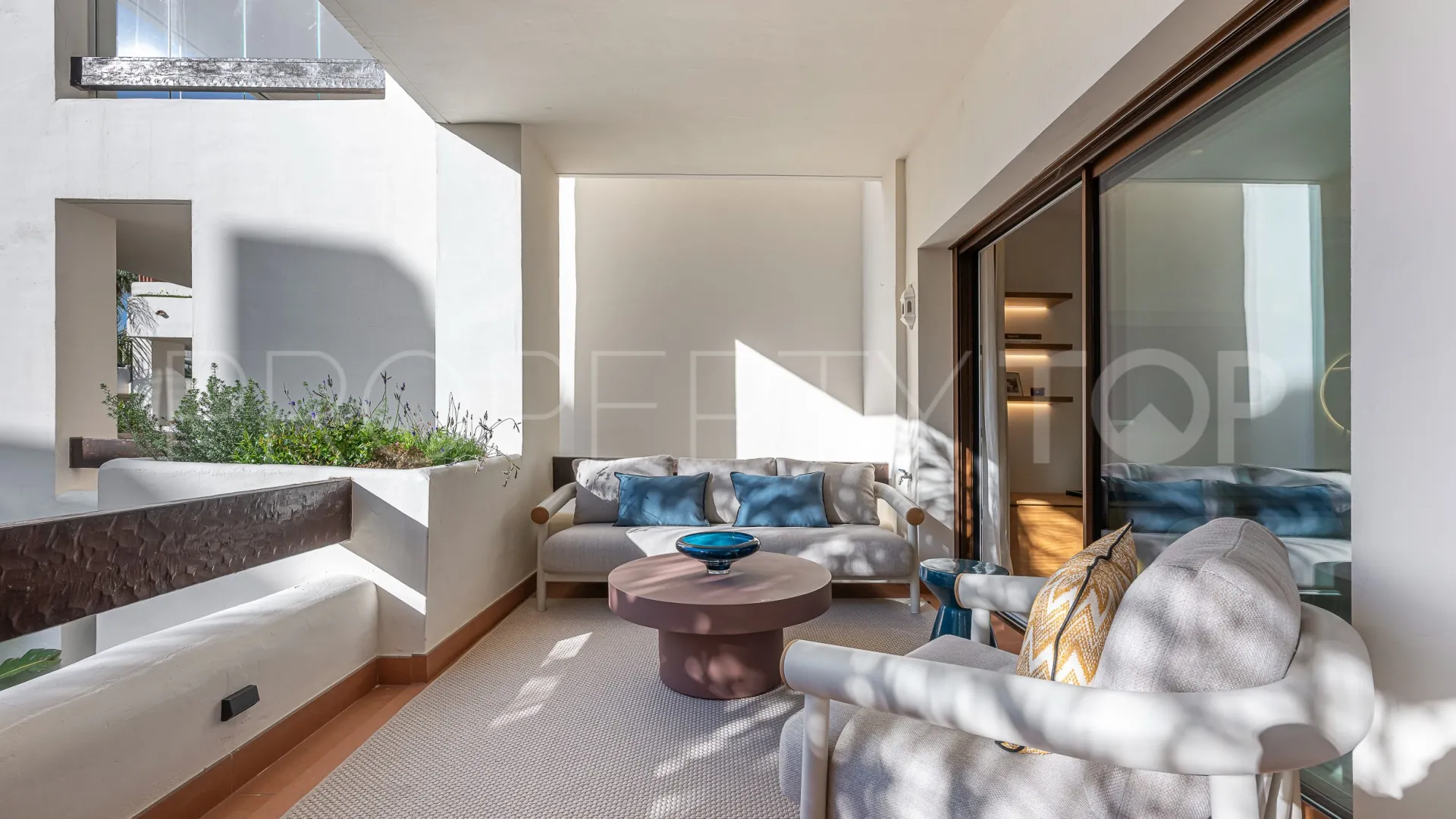 Apartamento a la venta en Bahía del Velerín
