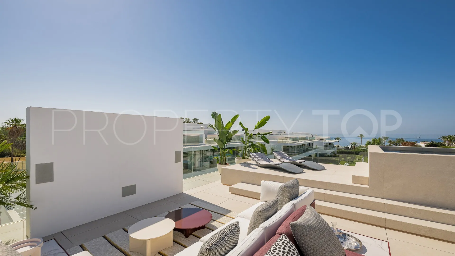 Villa de 4 dormitorios en venta en Marbella Golden Mile