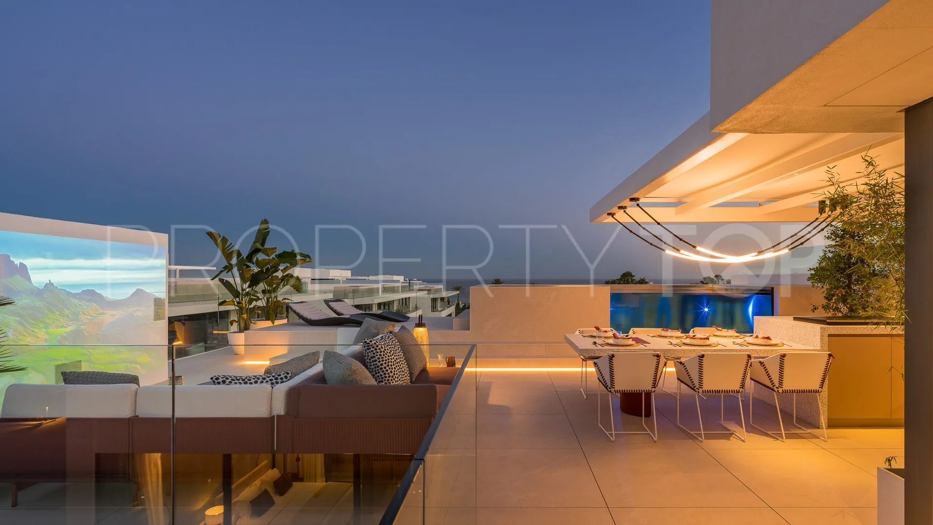 Villa de 4 dormitorios en venta en Marbella Golden Mile