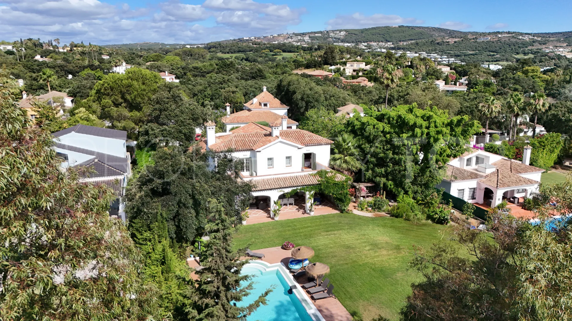 Villa con 5 dormitorios a la venta en Sotogrande