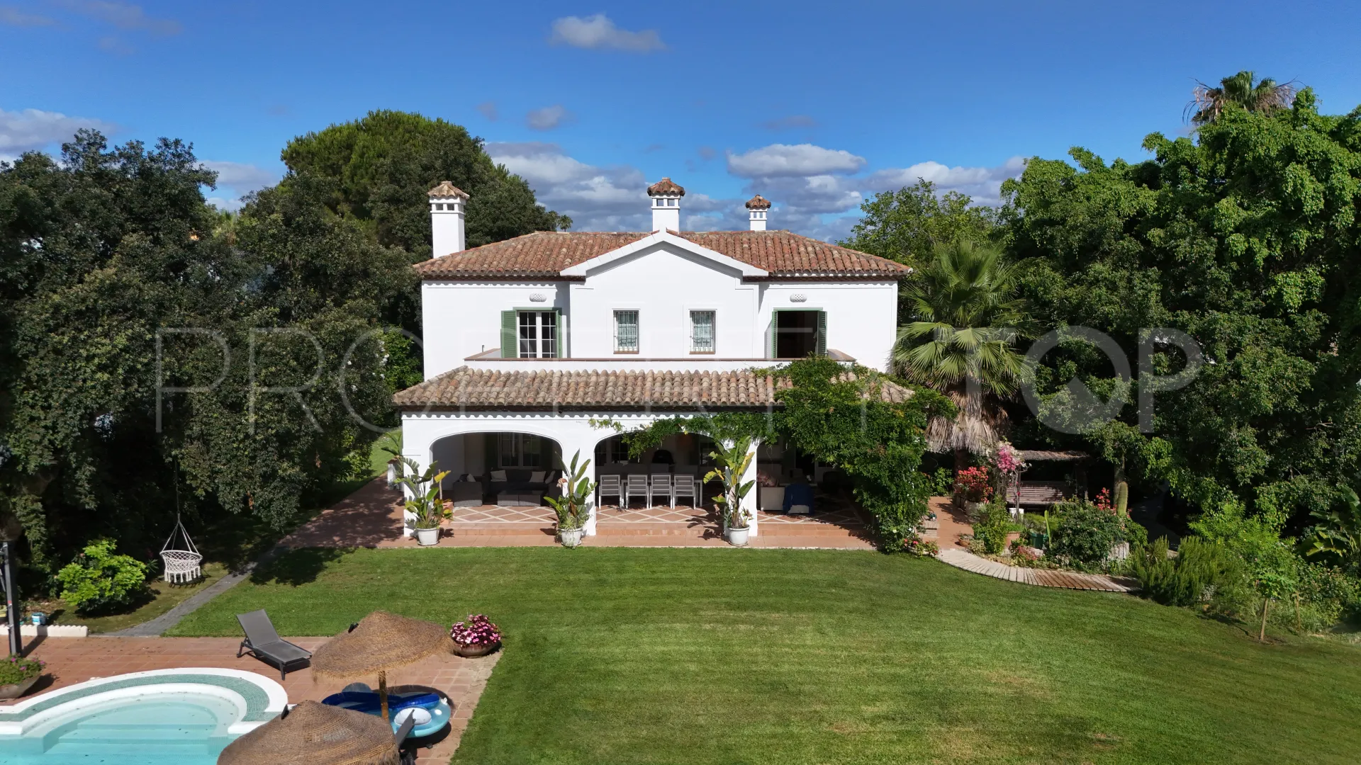 Villa con 5 dormitorios a la venta en Sotogrande