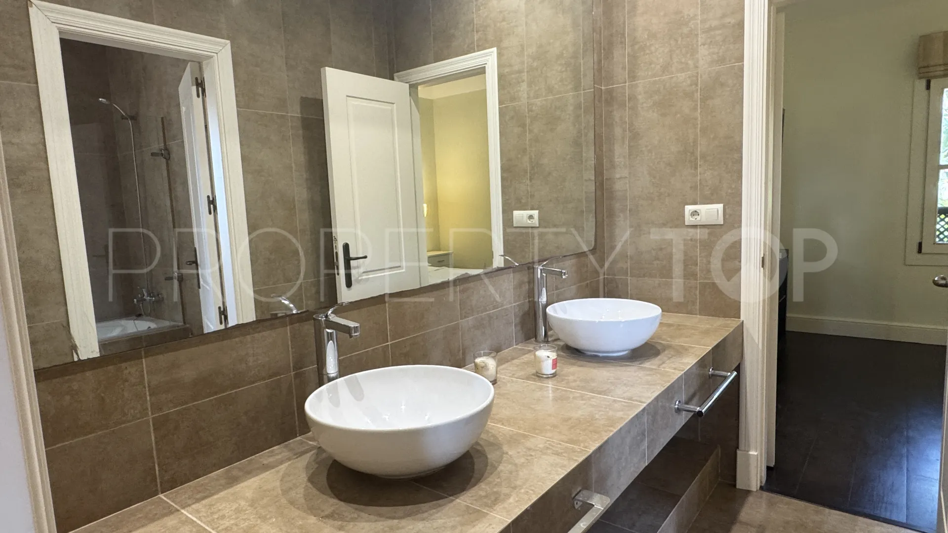 Sotogrande Alto, villa en venta con 6 dormitorios