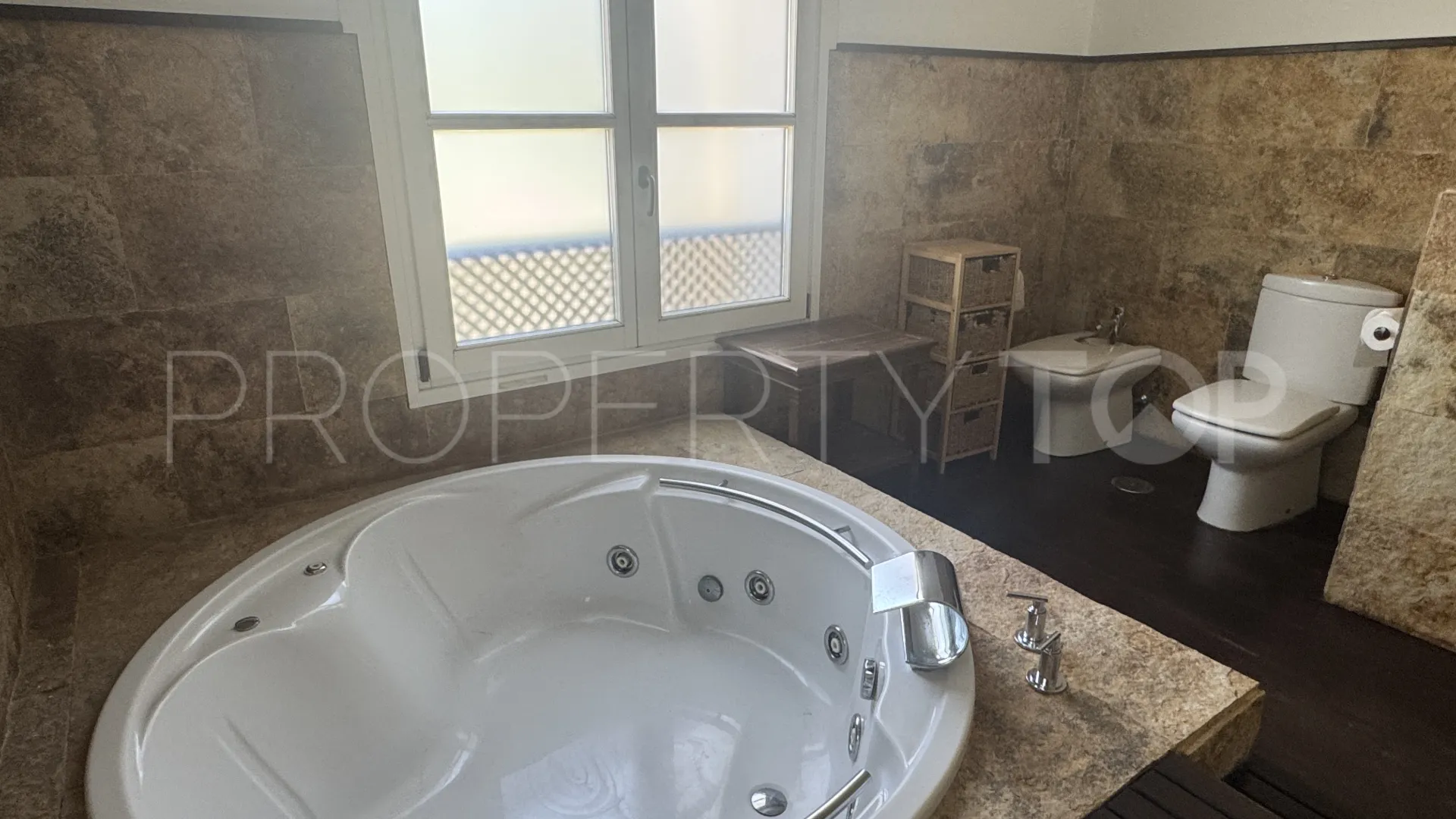 Sotogrande Alto, villa en venta con 6 dormitorios