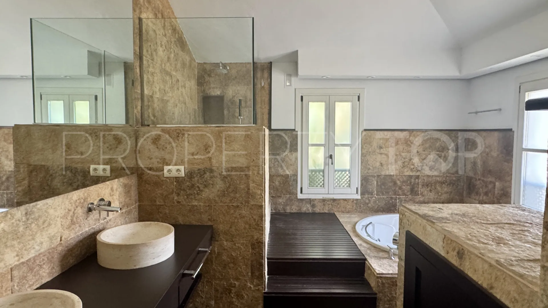 Sotogrande Alto, villa en venta con 6 dormitorios