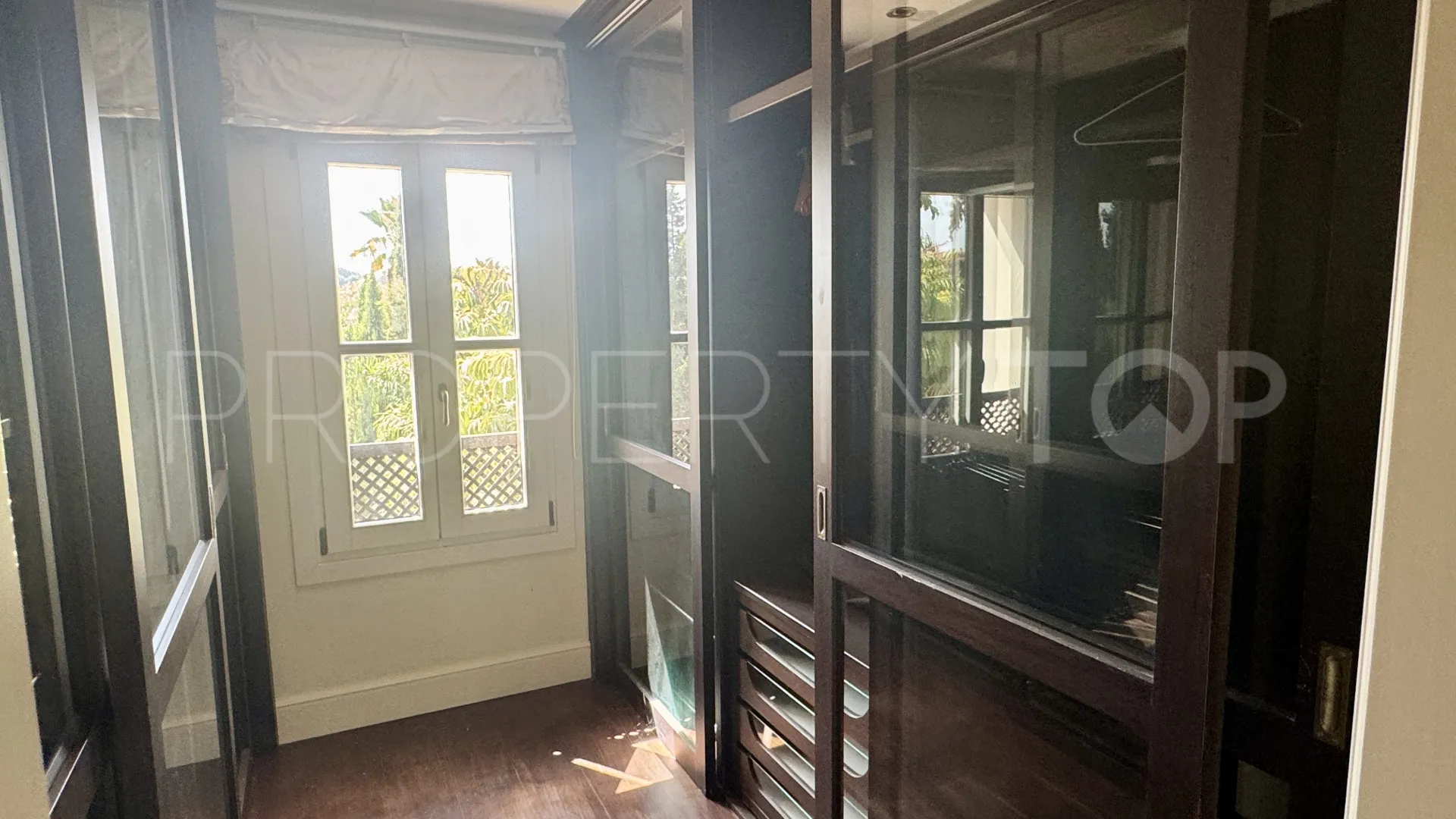 Sotogrande Alto, villa en venta con 6 dormitorios