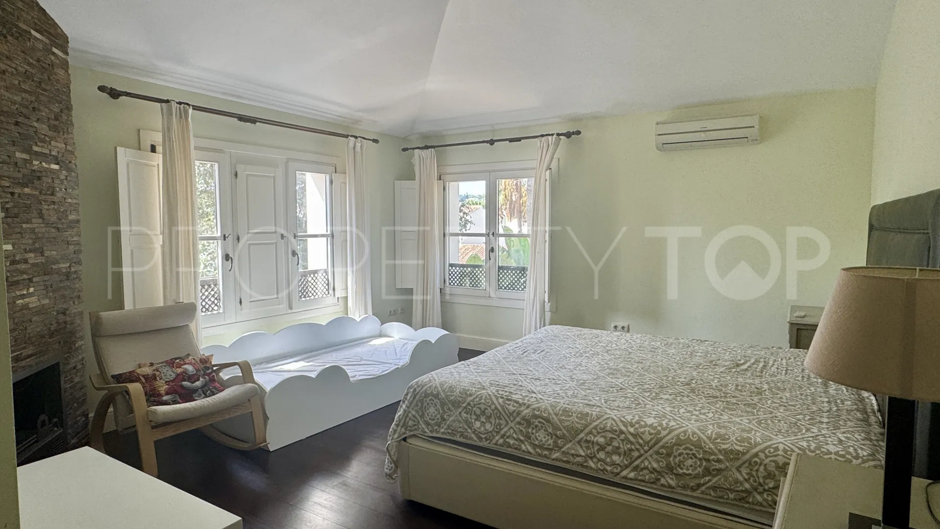 Sotogrande Alto, villa en venta con 6 dormitorios
