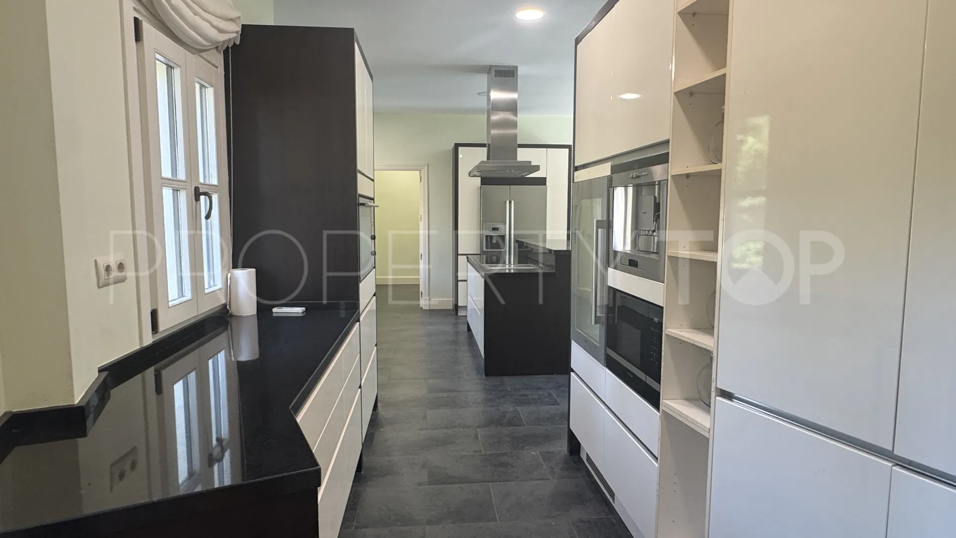 Sotogrande Alto, villa en venta con 6 dormitorios
