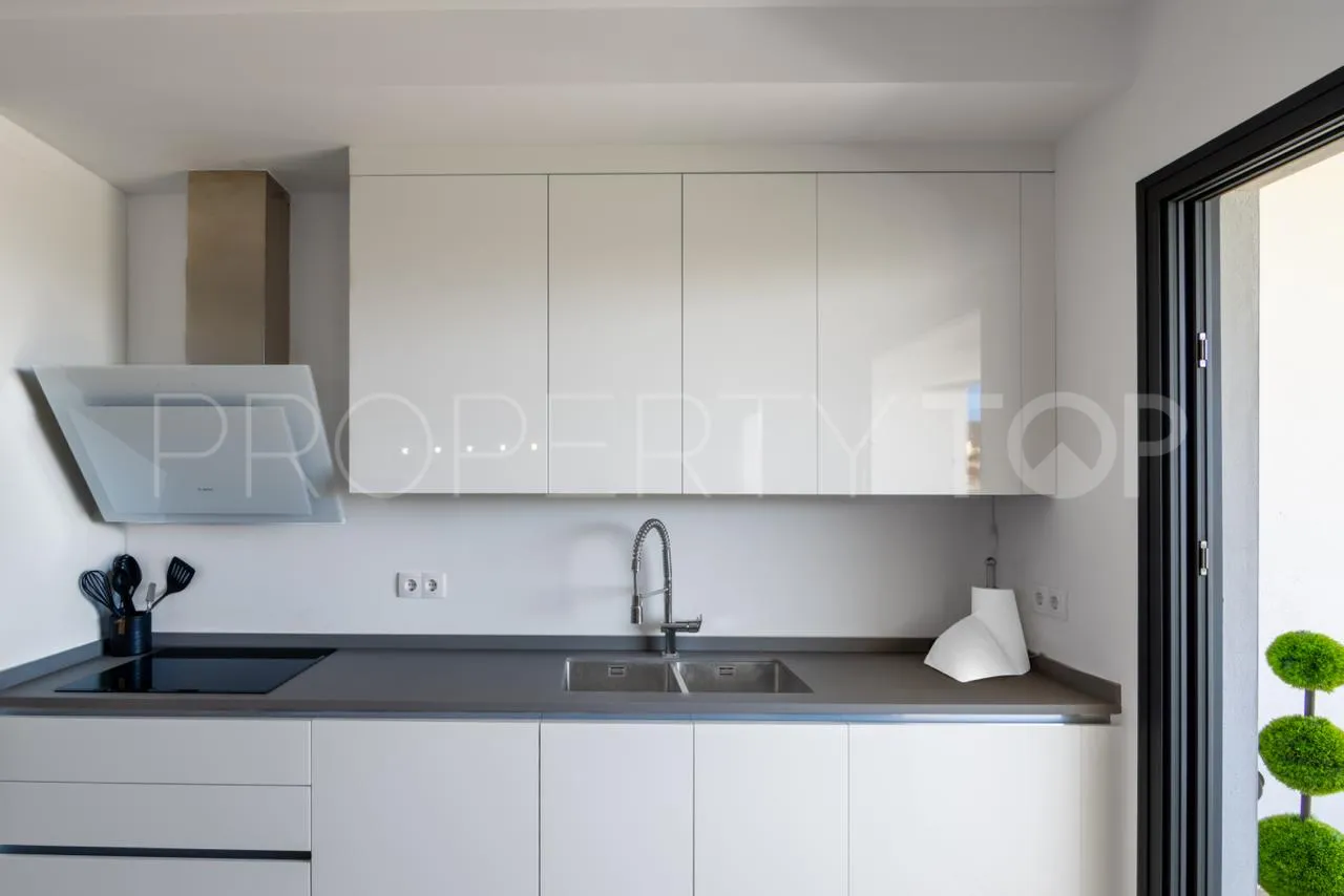 Se vende apartamento planta baja en Bahia de las Rocas de 2 dormitorios